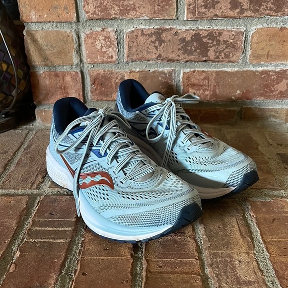 Saucony Omni 19 Athletic Shoes - Picture 1 of 10
